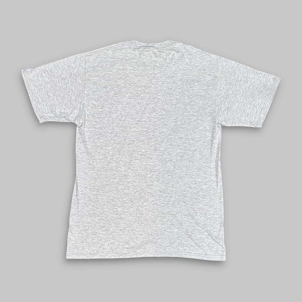 Disney Mickey & Friends Gray Graphic T-Shirt – Size M - Picture 2 of 3